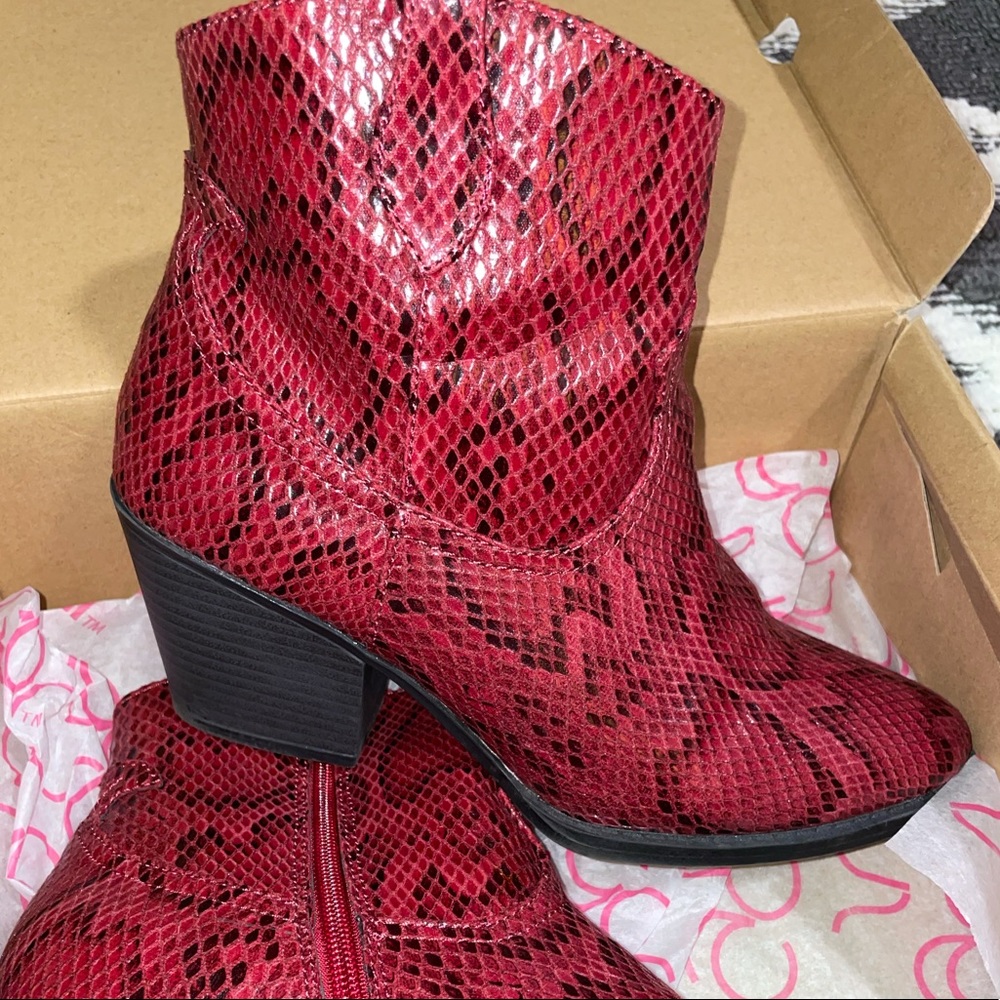 NWB Red and Black Snakeskin Ankle Boots